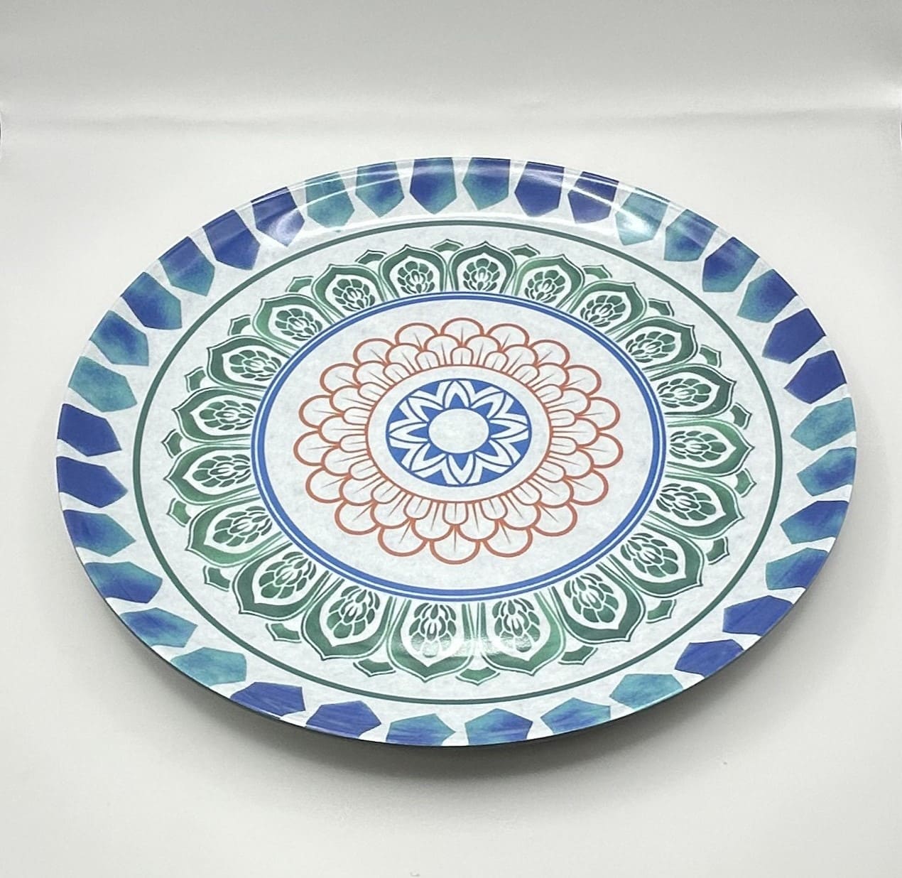 Plato de 26 Cm de Estilo Tailandés