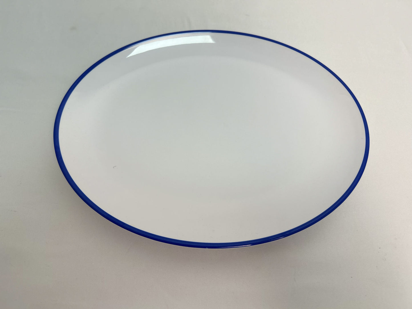 Plato Con Forma de Ovalo de 45,5 Cm