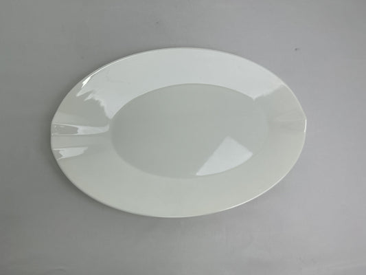 Plato Con Forma de Ovalo de 30,5 Cm